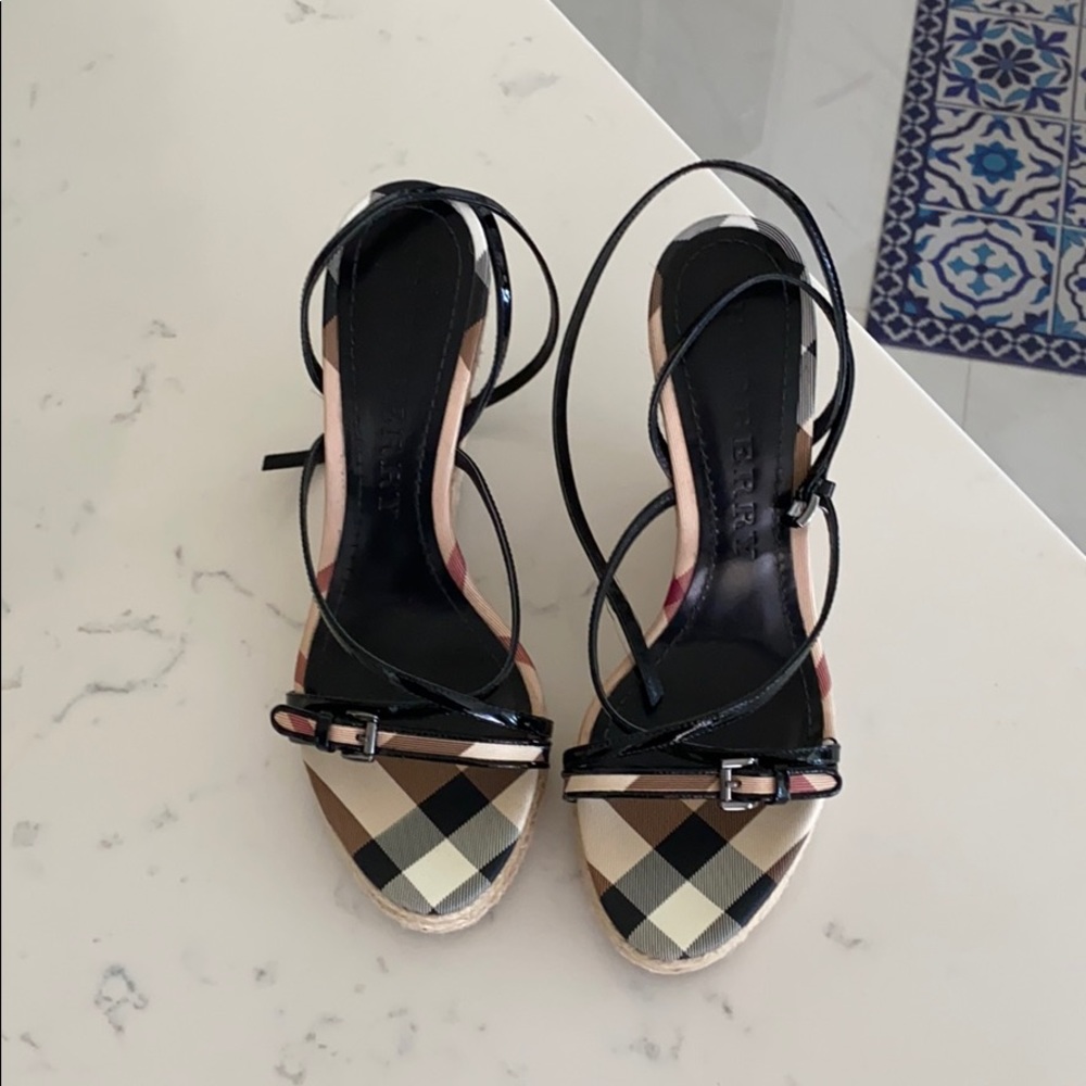 New BURBERRY Nova Check Espadrille Wedge Heels, 9